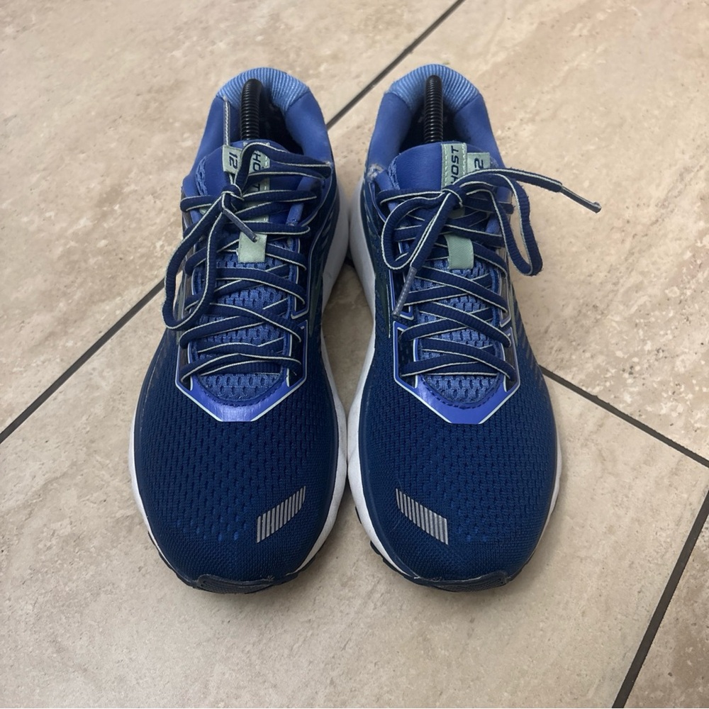 Size 9.5 - Brooks Ghost 12 Blue - 120305-1B-413